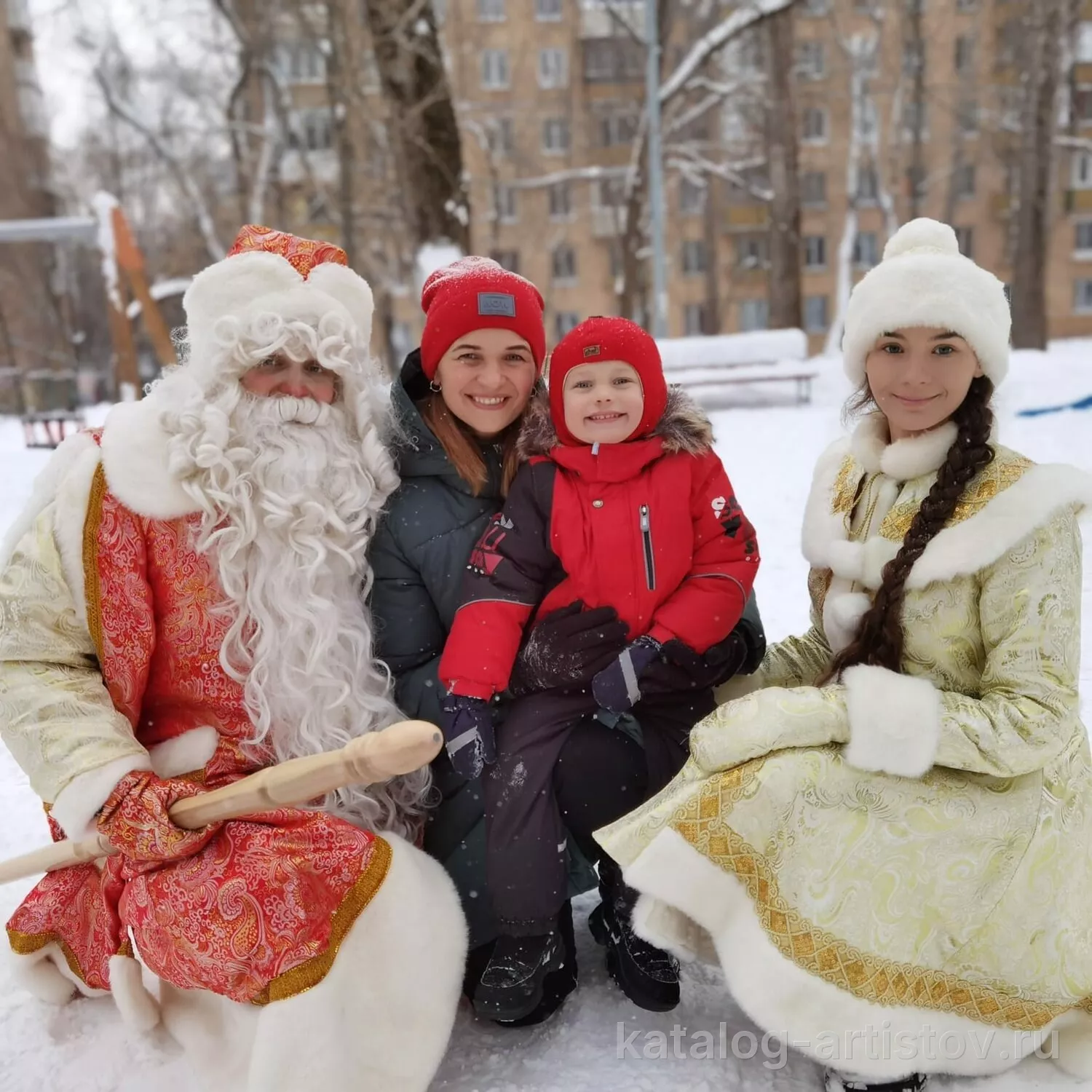 Дед Мороз и Снегурочка Максим Деркин с супругой — фото 12